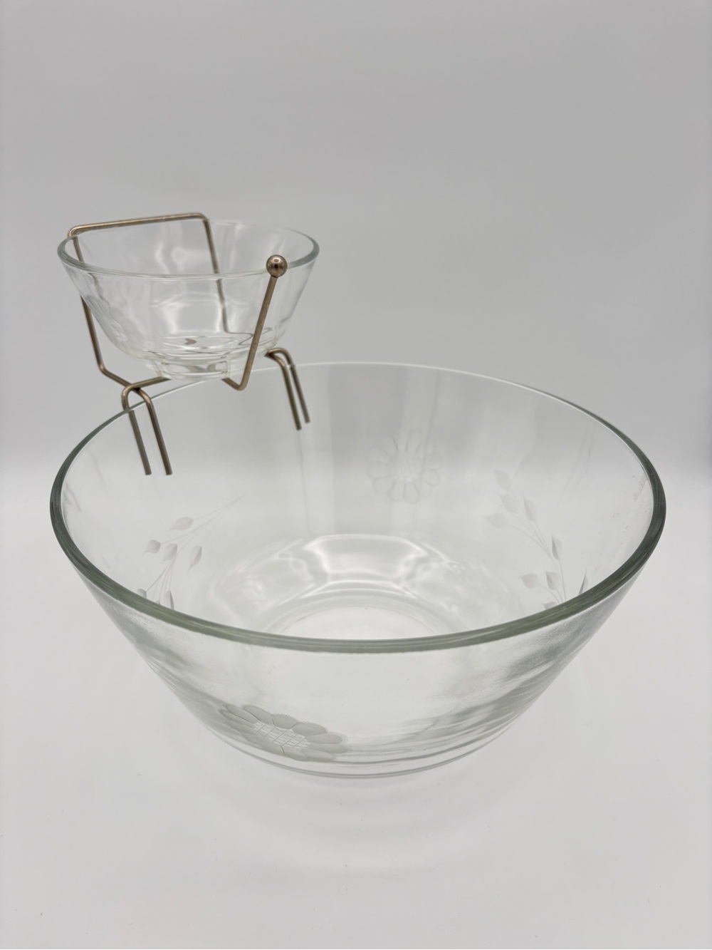 Vintage Glass Chip and Dip Bowl Set with metal hanger Floral